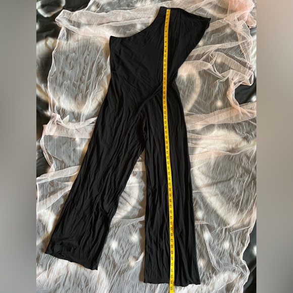 Zen Knits Comfy Cape One Shoulder Jumpsuit Size XS & XXS, Colors Black & Blue - Picture 9 of 14